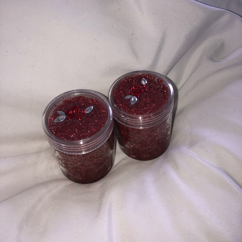 Cherry Roses Moisturizing Lip Scrub